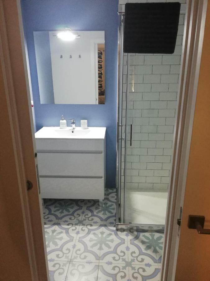 Brand New Charming Apartment Next To The River Σεβίλλη Εξωτερικό φωτογραφία